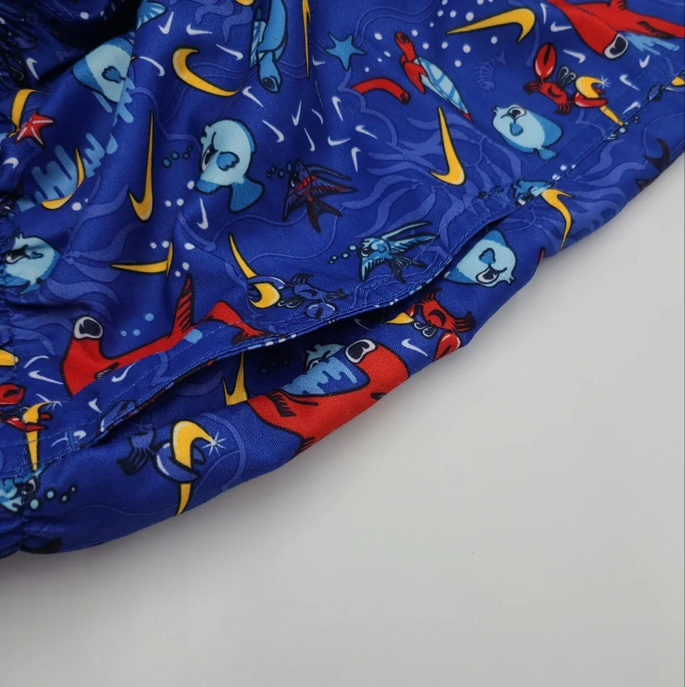 Nike blue red